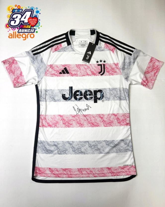 WNoPiB dla WOŚP 2026: Ekscytujące przedmioty na aukcjach. Autografy Zbigniewa Bońka, Natalii Bukowieckiej i profesora Antoniego Dudka