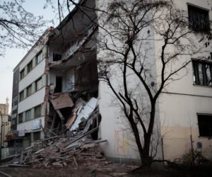 Zawaliła się ściana kamienicy przy Sienkiewicza 47 w Łodzi