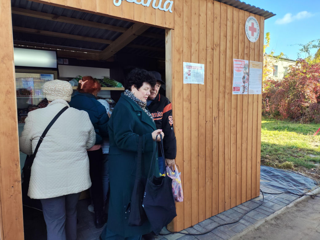 Zamiast wyrzucać, podaruj innym. W Lublinie powstało nowe miejsce, gdzie można podzielić się jedzeniem