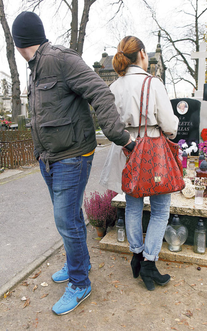 Kieszonkowcy grasują na cmentarzach