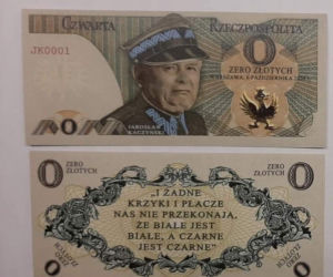 Cały internet żartuje z banknotu z Lechem Kaczyńskim. Jest wysyp memów [ZDJĘCIA] 