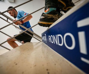 38 pięter do pokonia, a to wszystko w szczytnym celu. Wbiegną na warszawski wieżowiec, żeby pomóc dzieciom z Kraśnika