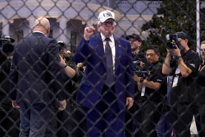 PILNE! Biały Dom miał zostać ostrzelany w urodziny Trumpa! Był tam Karol Nawrocki