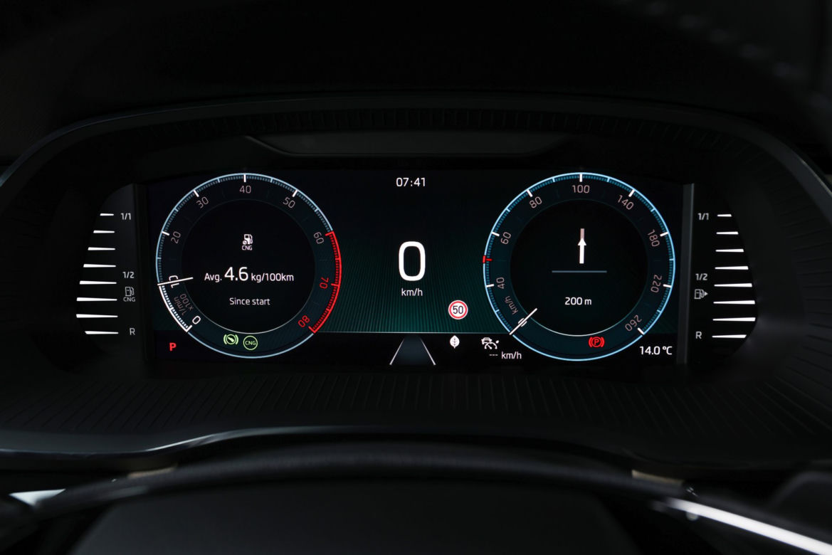 Nowa Skoda Octavia e-Tec