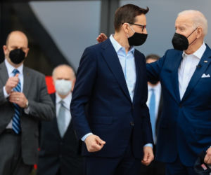 Premier Mateusz Morawiecki i prezydent Joe Biden 