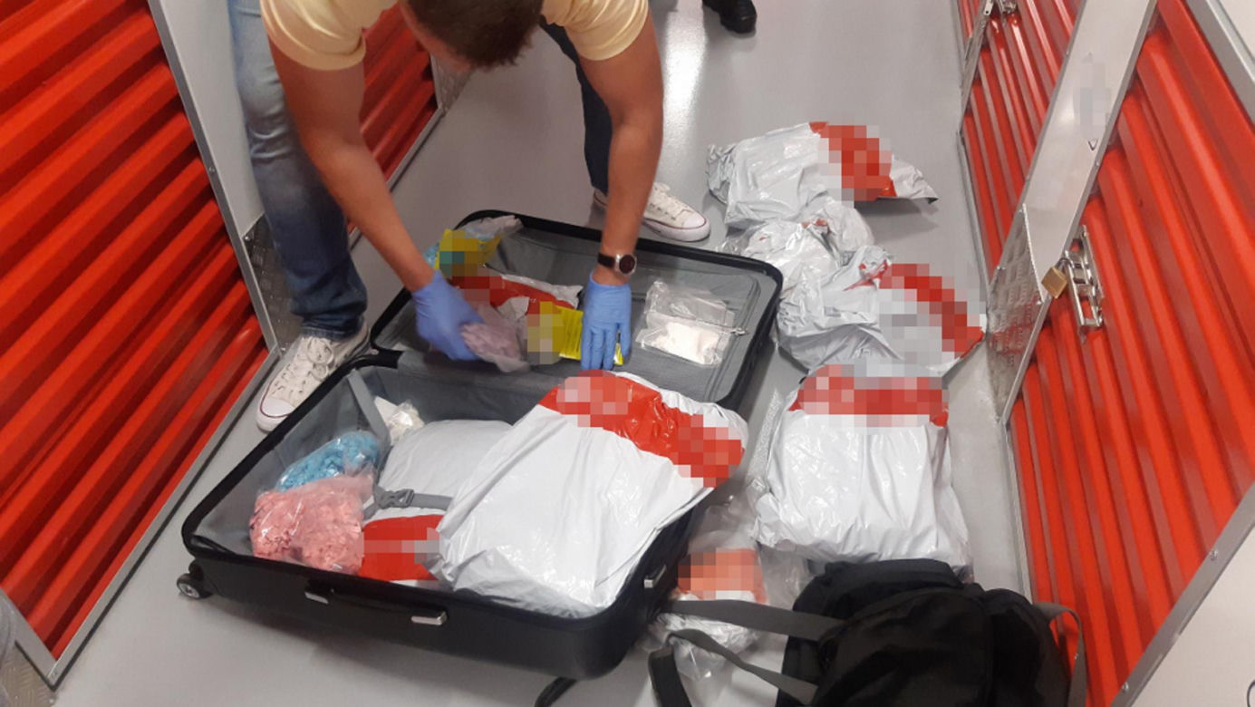  Walizki i torby podróżne wypchane po brzegi narkotykami. Ich wartość sięgała 1,7 mln złotych!