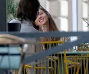 Maciej Musiał w restauracji z dziewczyną