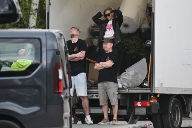 Kaczorowska wyniosła Peli pół domu