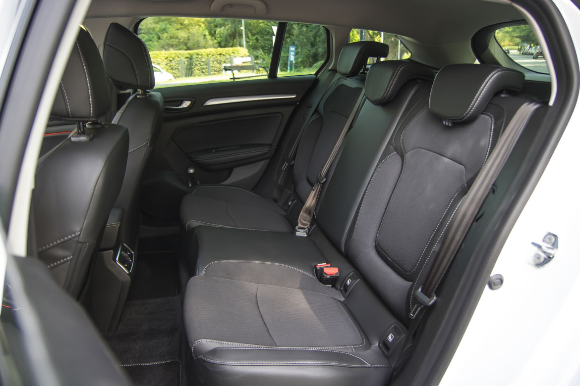 Renault Megane Grandtour E-TECH 160 Plug-in Hybrid Intense