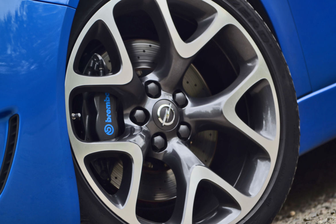 Opel Insignia OPC 2.8 V6 Turbo