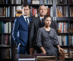 Zawsze warto. Rafał (Bartłomiej Kotschedoff) Witold Wardecki (Mariusz Bonaszewski), Marta (Weronika Rosati)