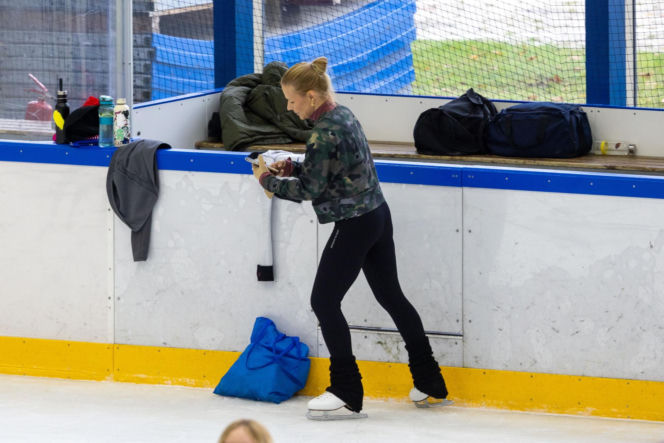 Aneta Zając na łyżwach