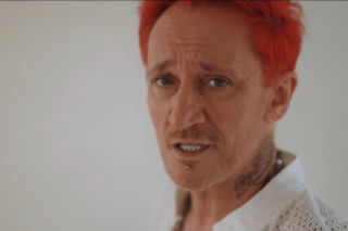 Michał Wiśniewski w teledysku do nowej piosenki