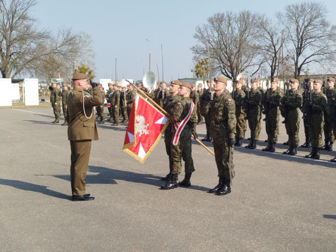 Chorągiew dla Ośrodka WOT
