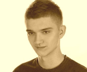 Kamil, Facebook 