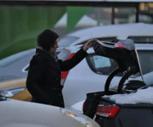 Anna Maria Żukowska buszuje w kwiatach