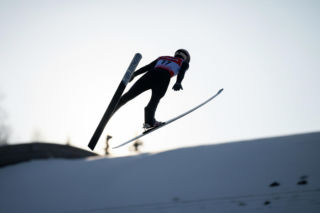 PŚ w skokach w Oslo. Polacy w tle, ale kto sensacyjnie odniósł swoje pierwsze zwycięstwo?