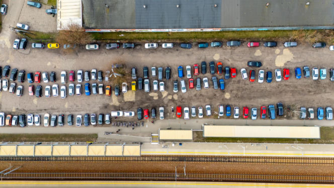 Budowa tymczasowej pętli autobusowej przy dworcu kolejowym w Otwocku