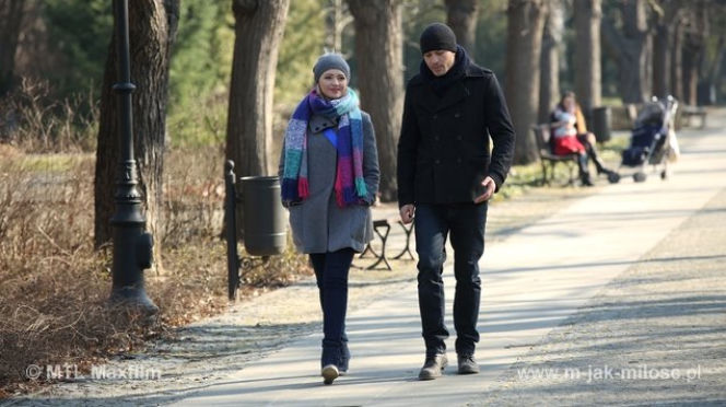 M jak miłość odc. 1148. Joasia (Barbara Kurdej-Szatan), Tomek (Andrzej Młynarczyk)