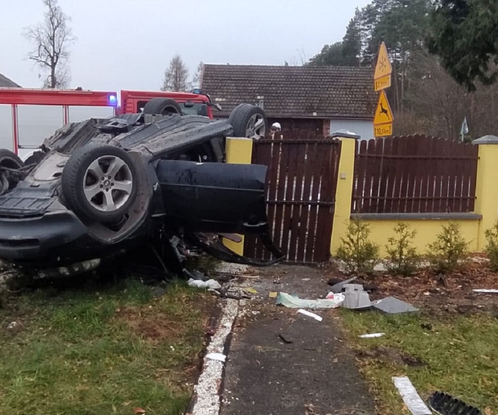 Tragiczny wypadek pod Chrzanowem. Nie żyje kierowca bmw