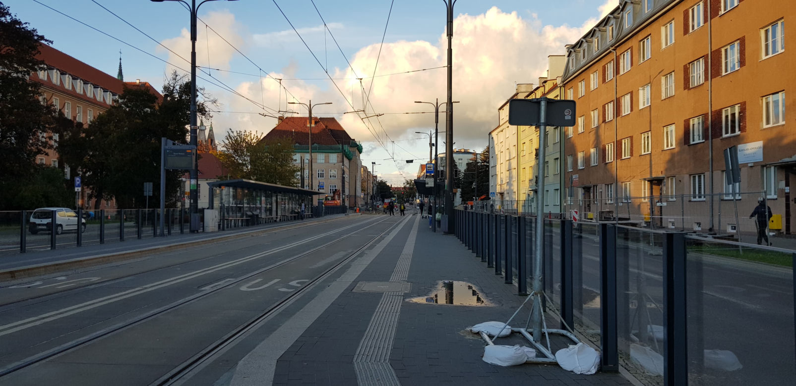 Olsztyn. Skrzyżowanie Piłsudskiego i Kościuszki zamknięte od miesięcy
