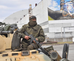 Rosjanie okupujący Czarnobyl z chorobą popromienną. Fizyka dotyczy każdego, niezależnie od pagonów