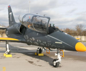 Czeskie samoloty L-159 nie dla Ukrainy. Polityczna burza w Pradze - premier kontra generał