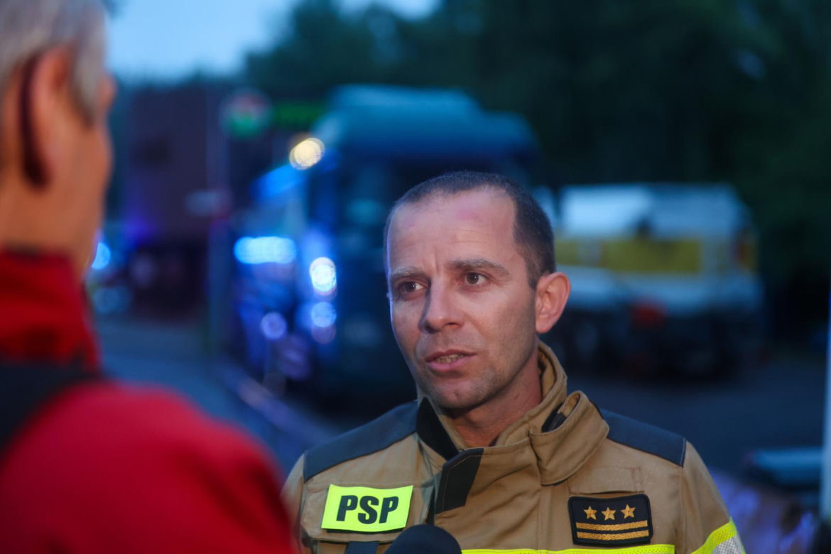 Pożar hali z elektrośmieciami w Gliwicach