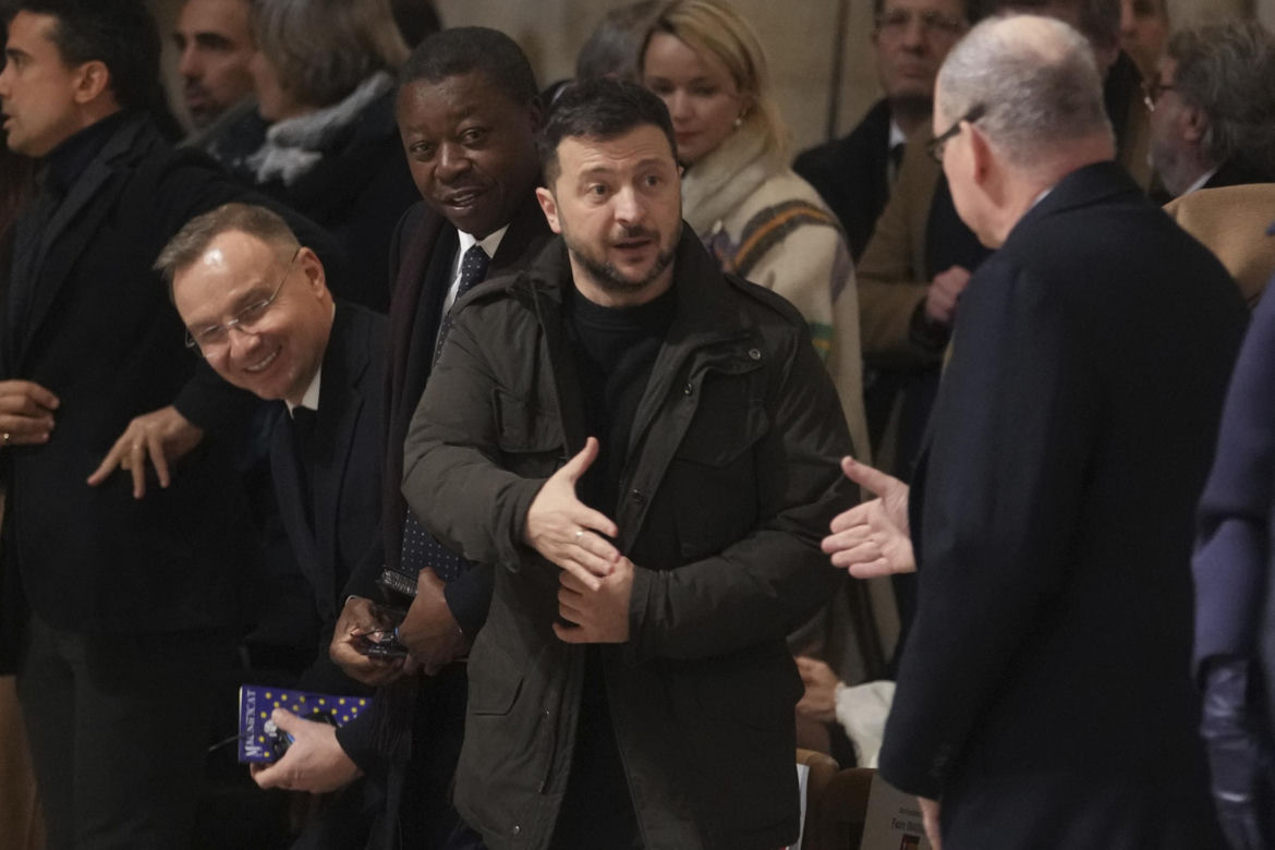 Trump, książę William, Zełenski razem! Zobacz zdjęcia z uroczystego otwarcia Nore Dame