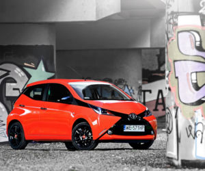 Nowa Toyota Aygo 1.0 wersja X-CITE