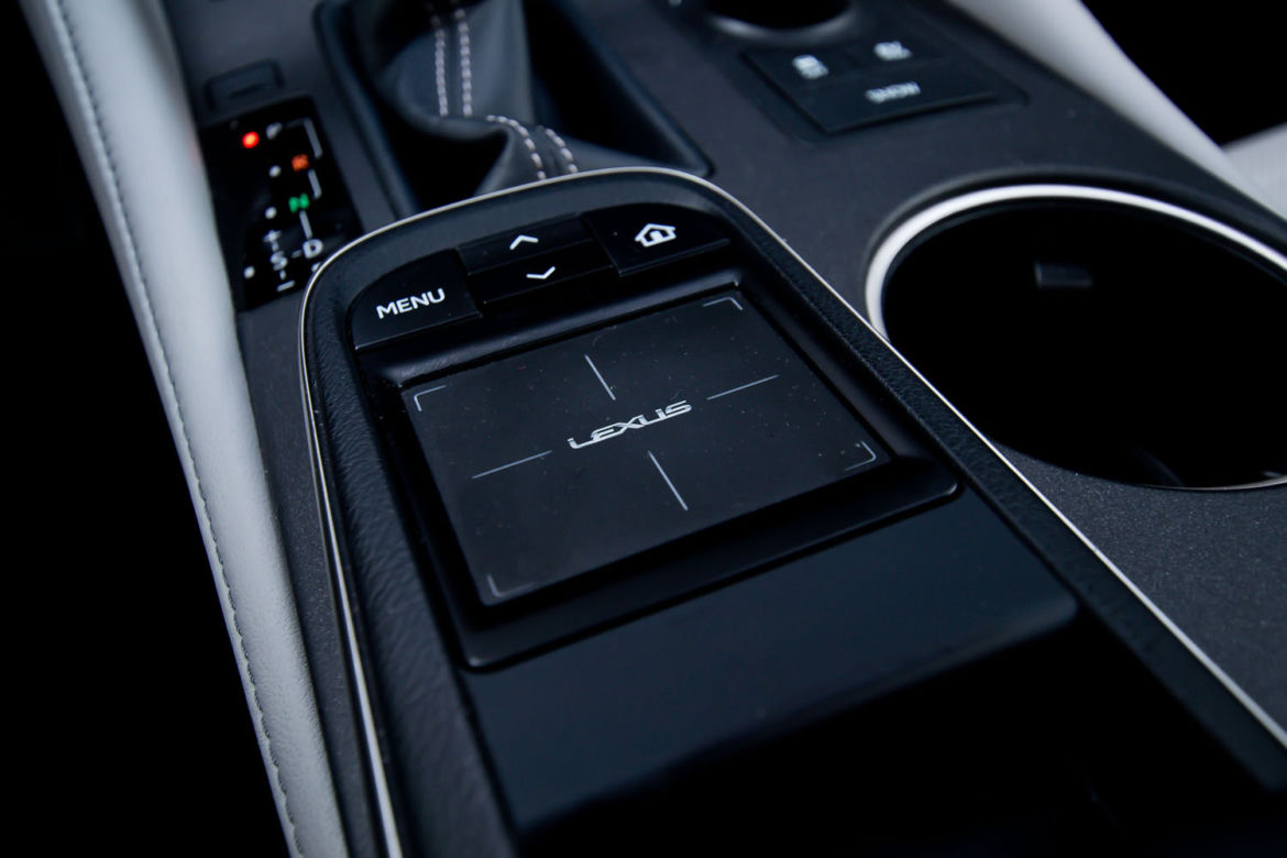 Lexus RC 300h F Sport