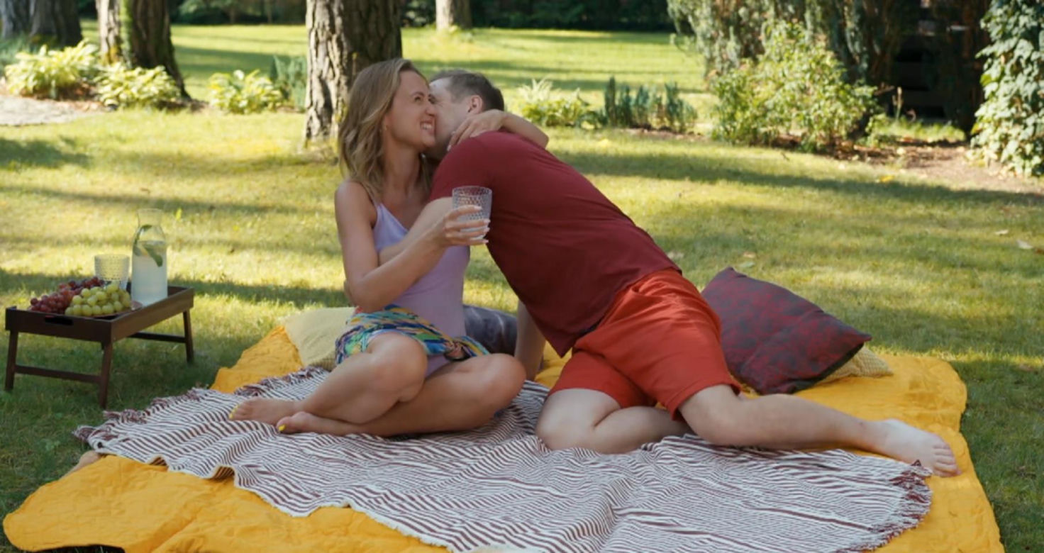 	Barwy szczęścia odc. 3101. Asia Sokalska (Anna Gzyra), Hubert (Marek Molak)