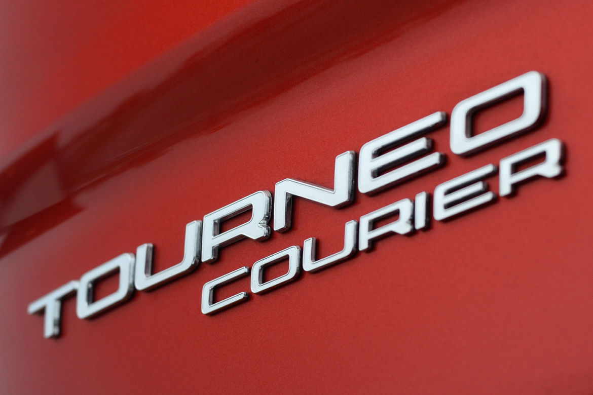 Ford Tourneo Courier 1.0 EcoBoost