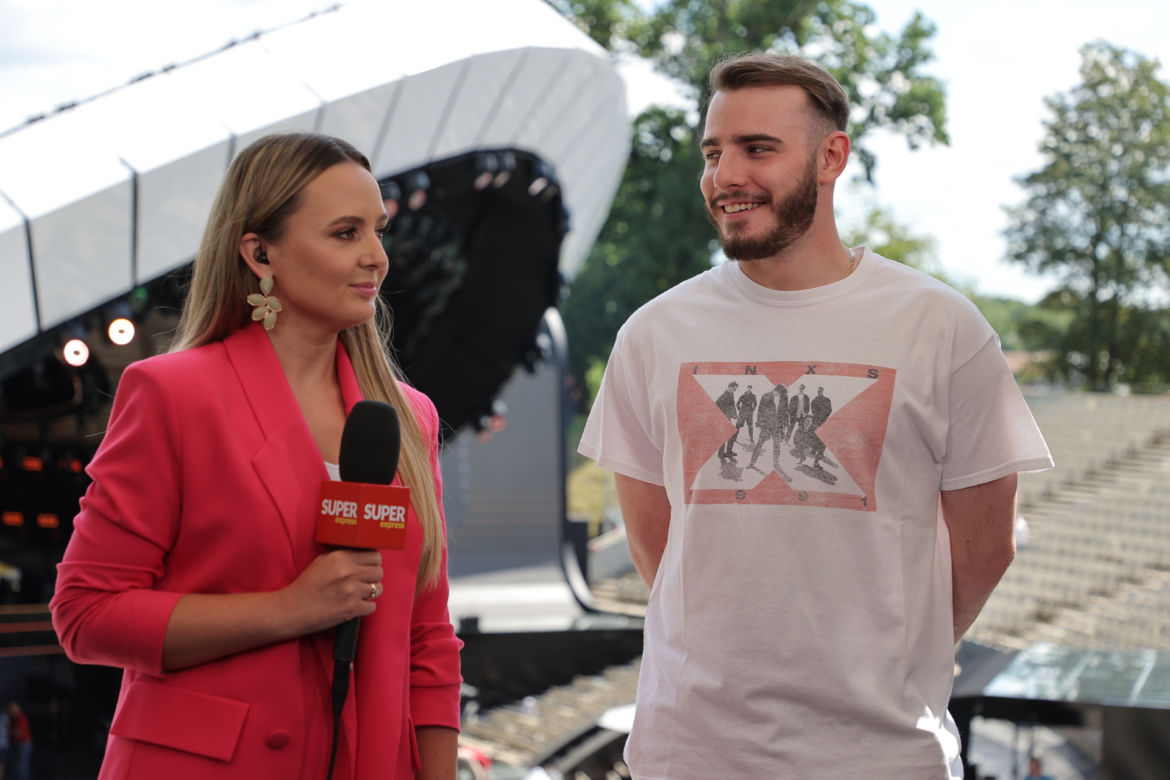Krystian Ochman dostał nagrodę od Super Expressu