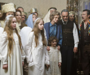 Stulecie Winnych 4: Julia (Nadia Głazińska), Ula (Sabina Bendarz), Andzia (Barbara Wypych), Stanisław (Jan Wieczorkowski)