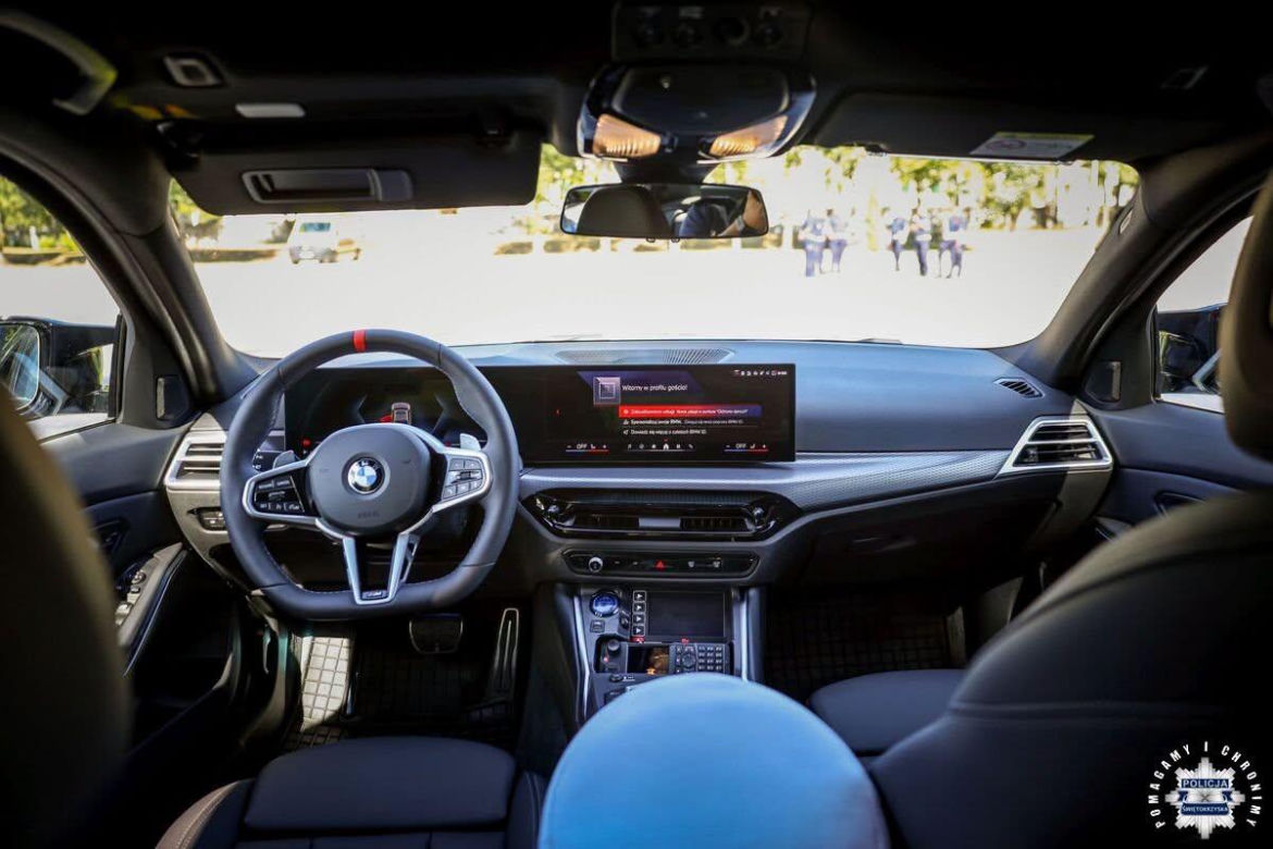 „Bestie” na świętokrzyskich drogach! Policja odbiera nowe BMW M340i xDrive i laserową broń na piratów