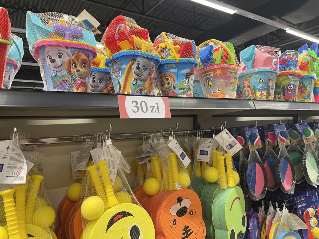 Otwarcie pierwszego w Polsce sklepu Woolworth w centrum handlowym Atut w Krakowie