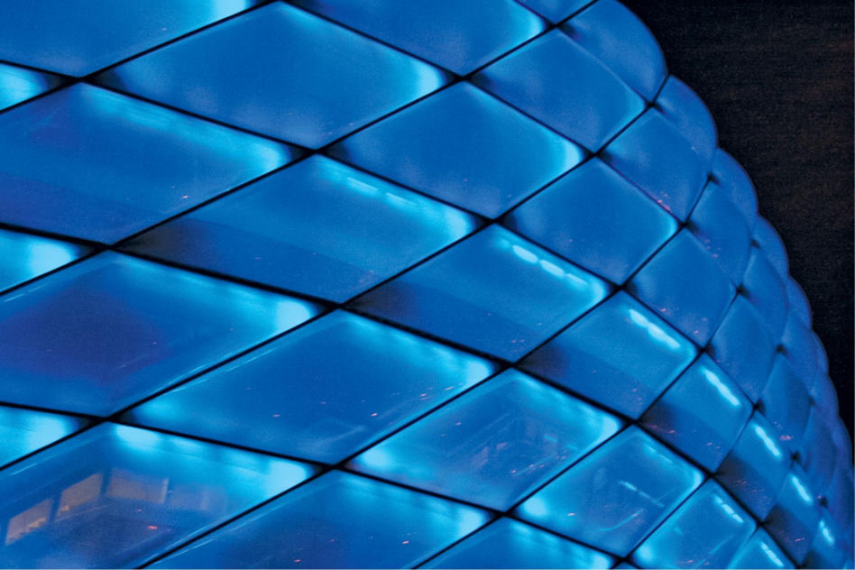 Ekspozycja formy. Alianz Arena, Monachium, proj. Jacques Herzog i Pierre de Meuron