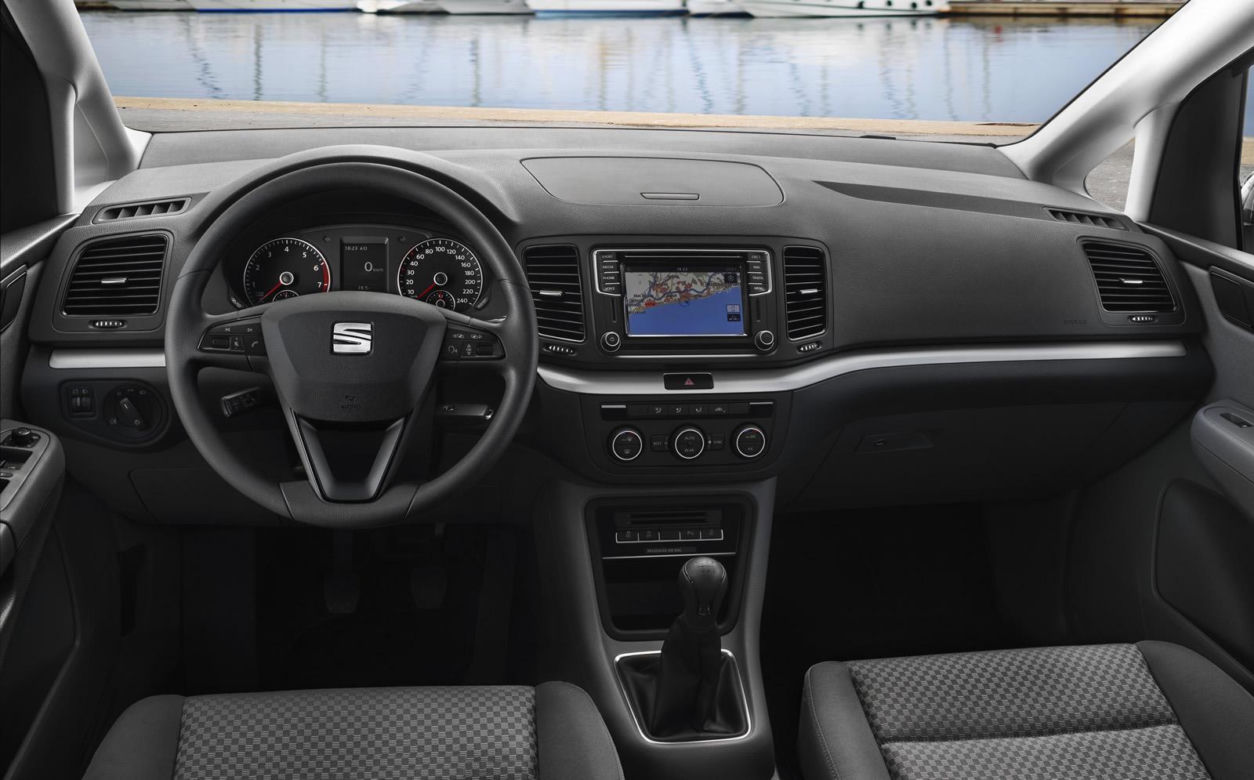 Seat Alhambra lifting 2015