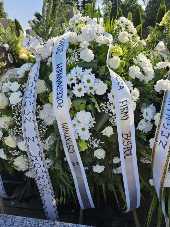 Łańcut. Joasię szukali wszyscy, została zabita. Grób 24-latki [GALERIA]