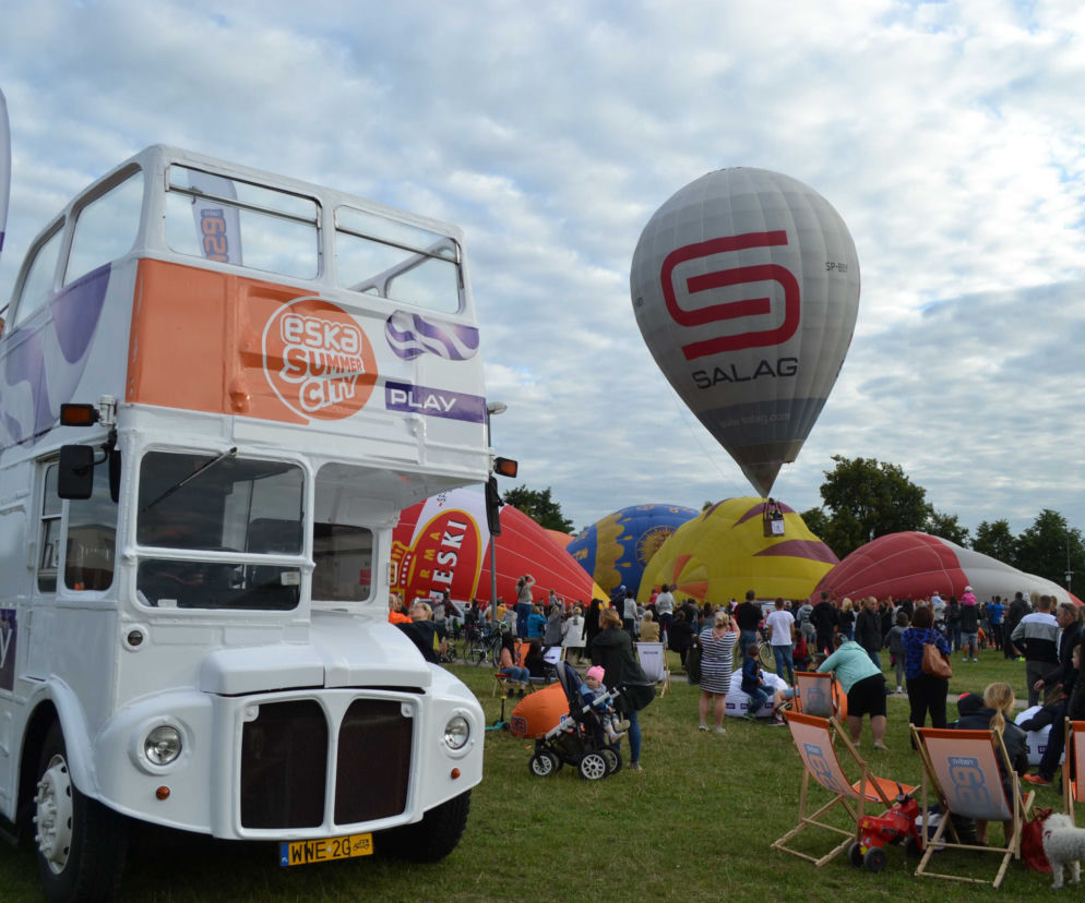 ESKA Summer City Bus