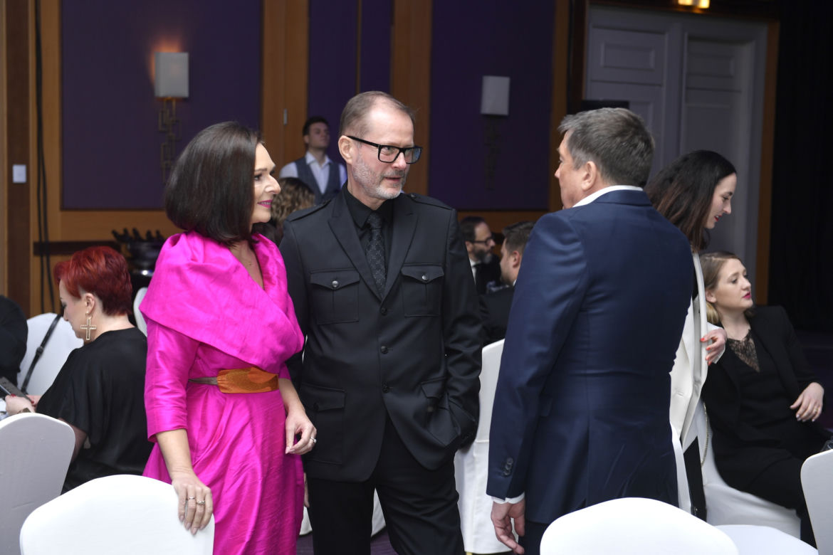  Artur Żmijewski z żoną na gali Doskonałość Roku 2022