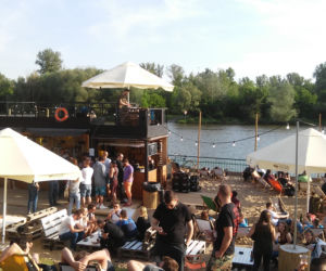ZaZoo Beach Bar