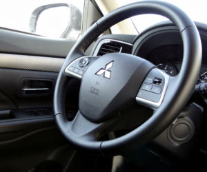 Mitsubishi Outlander 2.2 DID AT 4WD Fischer