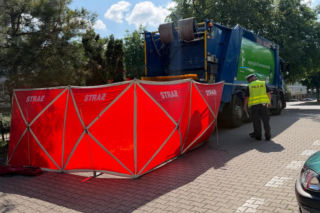 Śmiertelny wypadek w Warszawie. Nie żyje kobieta