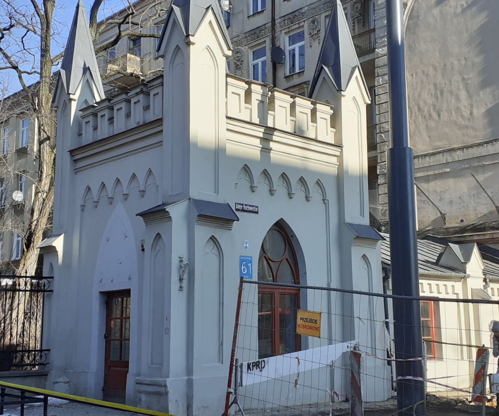 Domek stróża przy bramie Ogrodu Saskiego