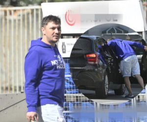 Daniel Martyniuk od dwóch dni stołuje się na stacjach paliw. Nie zmienił nawet ubrania