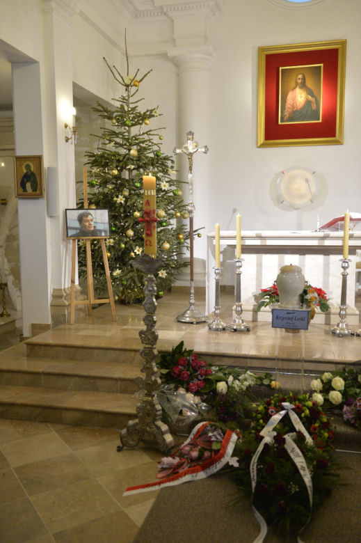 Pogrzeb dziennikarza Krzysztofa Leskiego