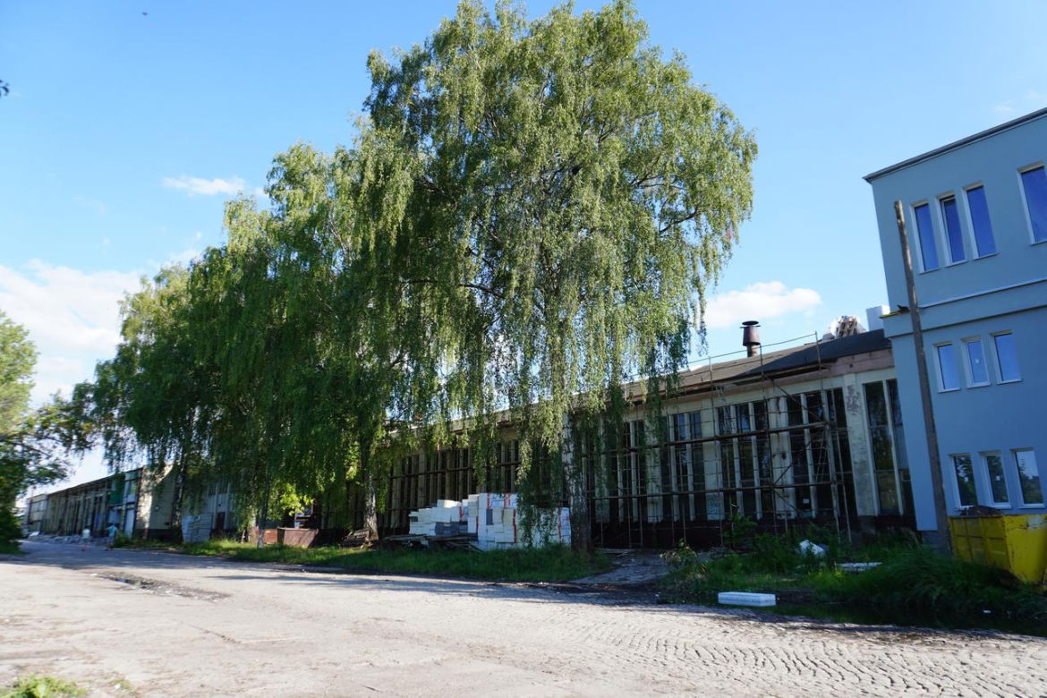 Lublin. W XX wieku to miejsce tętniło życiem. Jak dziś wygląda teren po dawnej Fabryce Samochodów Ciężarowych na Tatarach?