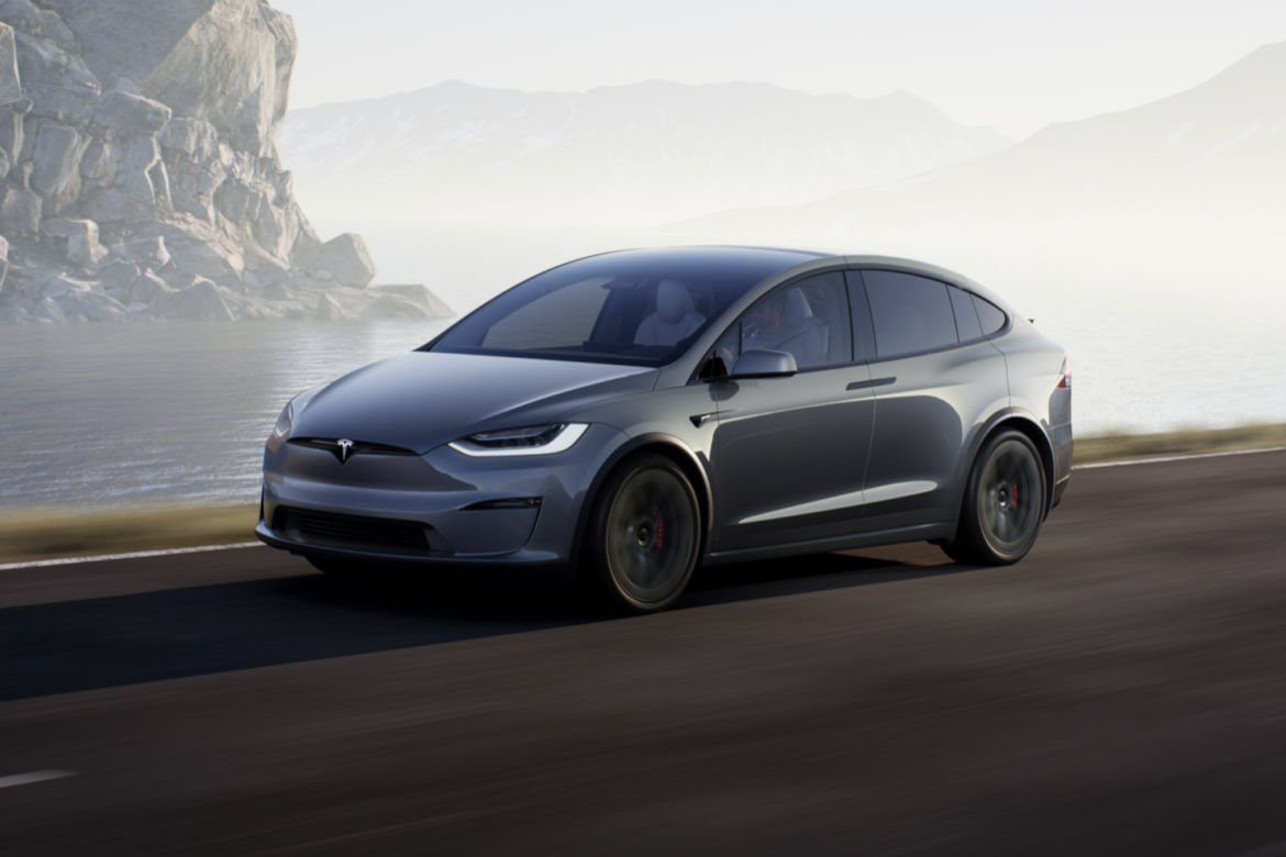 Tesla Model X lifting 2021